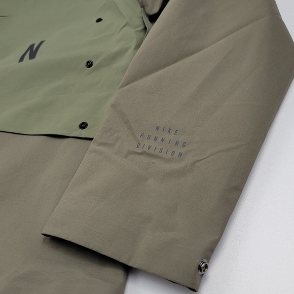 Nike Storm-FIT Run Division Women Full-Zip Hooded Jacket Size XXL DV1247-222 New - Picture 11 of 13